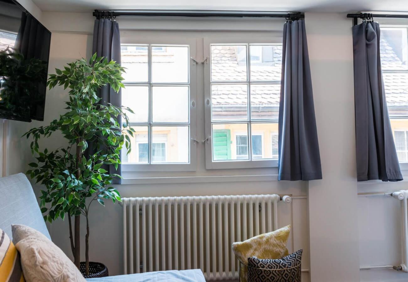 Hitrental Schmidgasse - Apartments Zurich Ngoại thất bức ảnh