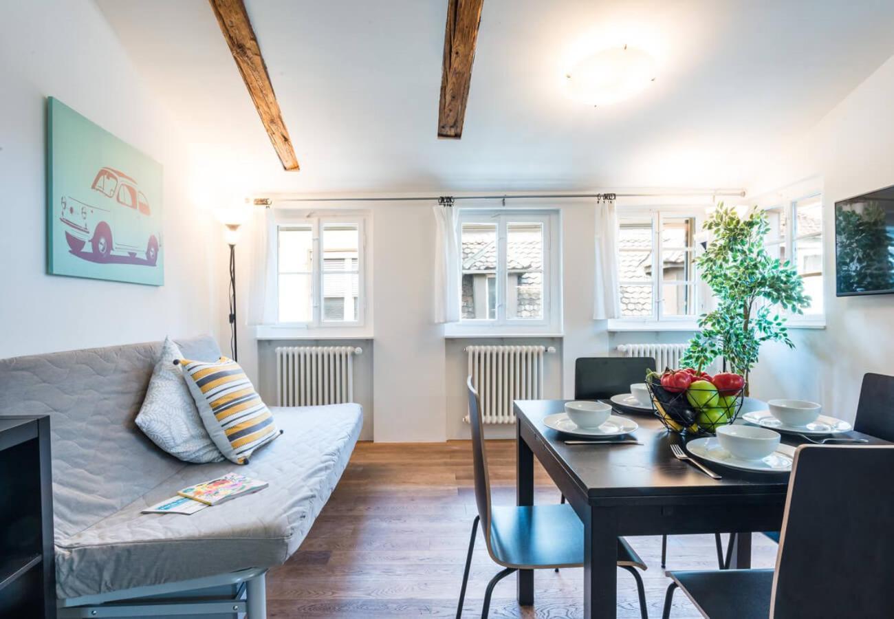 Hitrental Schmidgasse - Apartments Zurich Ngoại thất bức ảnh