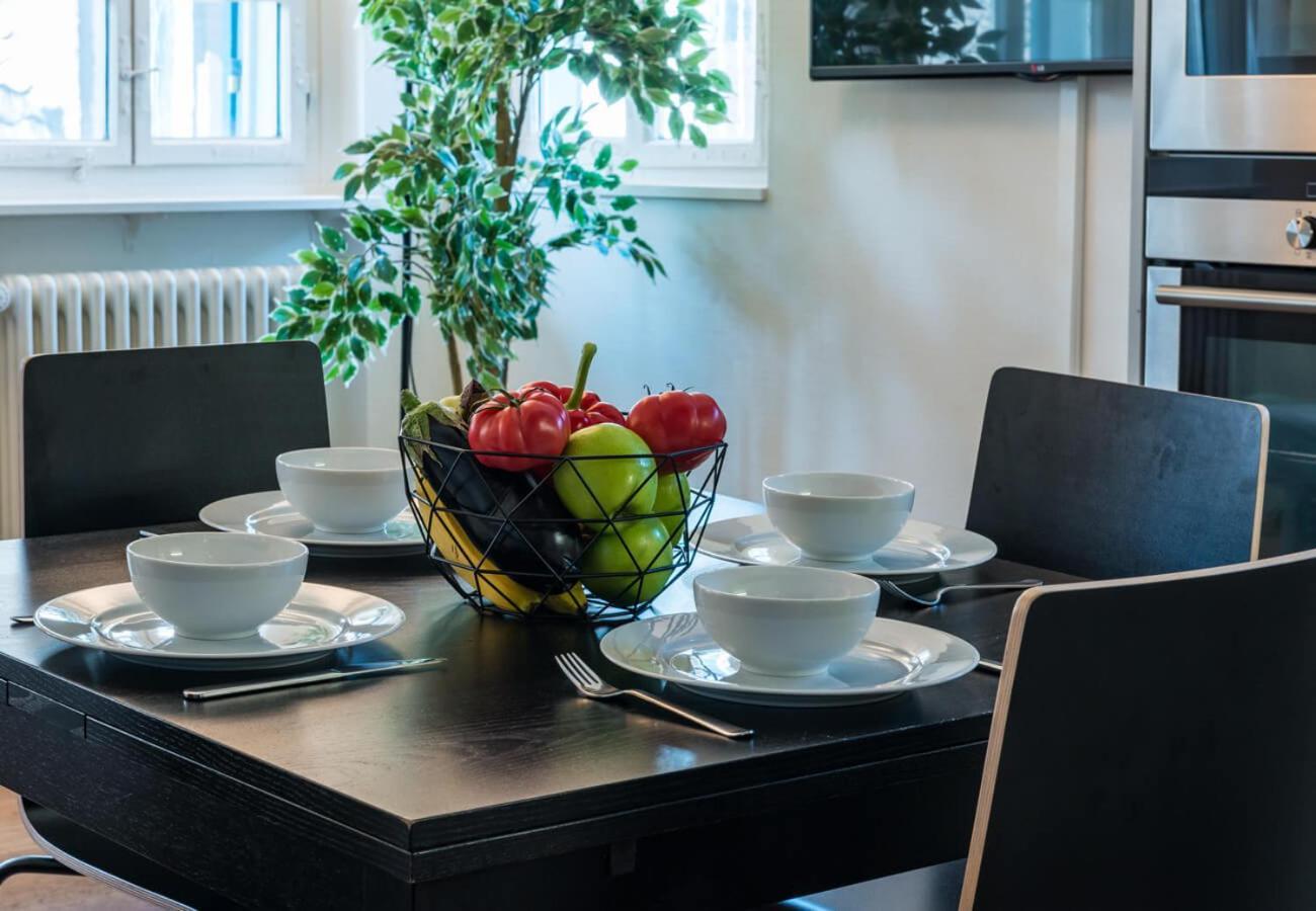 Hitrental Schmidgasse - Apartments Zurich Ngoại thất bức ảnh
